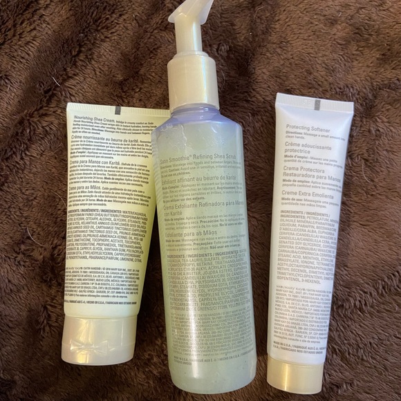 Mary Kay satin hands white tea and citrus - Picture 2 of 2